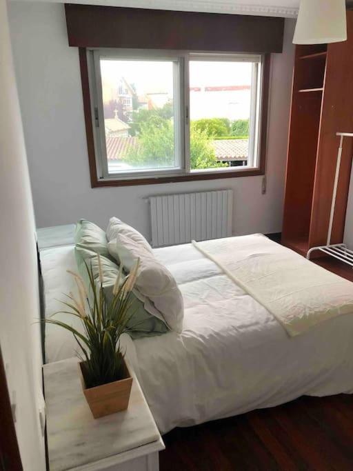 Appartement Vivienda Amplia Y Luminosa A Escasos Metros De La Playa De Cangas. Cangas