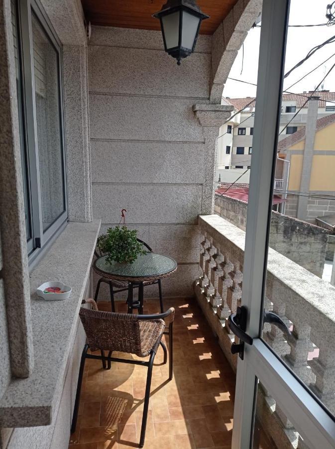 Vivienda Amplia Y Luminosa A Escasos Metros De La Playa De Cangas. Appartement