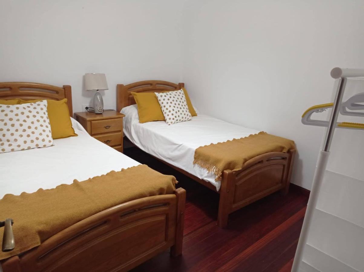 Appartement Vivienda Amplia Y Luminosa A Escasos Metros De La Playa De Cangas. *